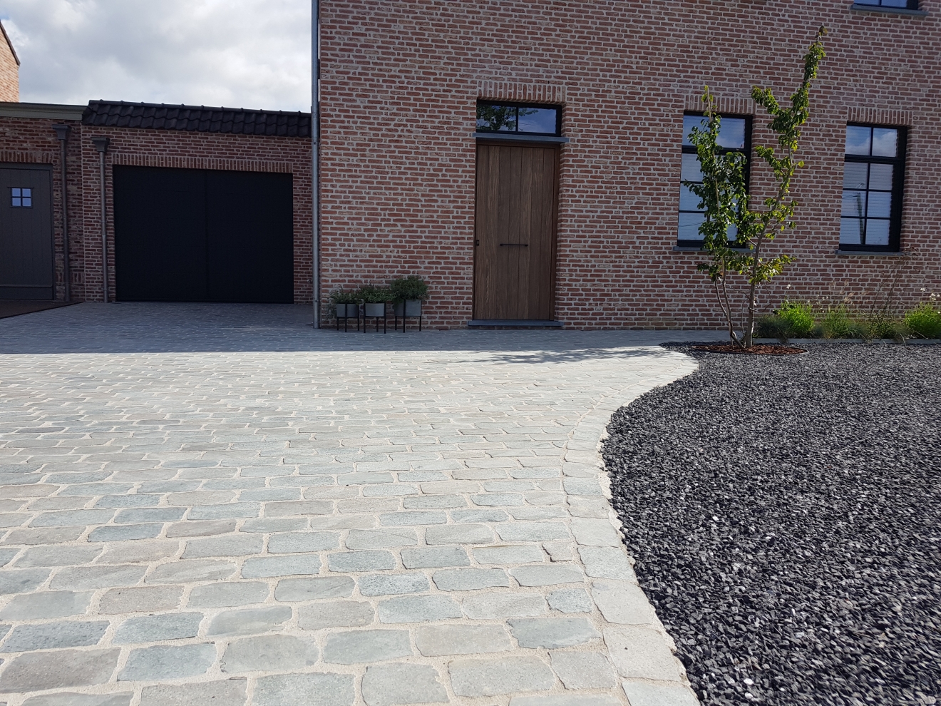 Gezaagde langwerpige porfier