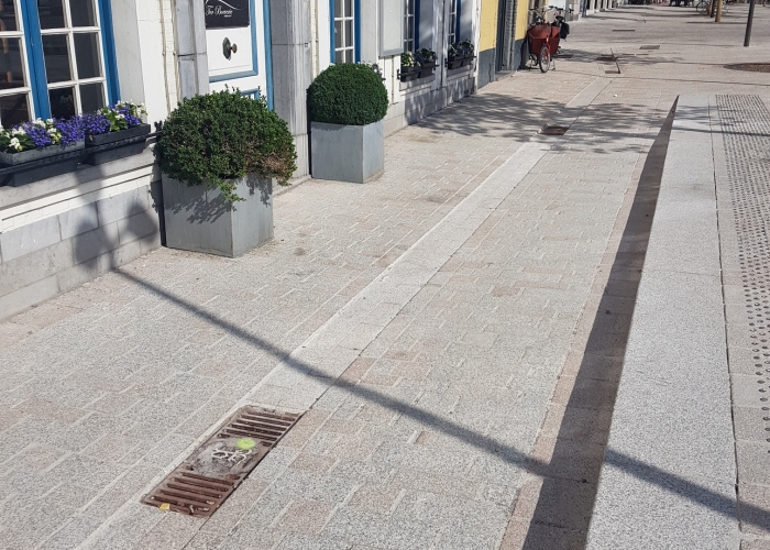 't Zand Brugge Portugese graniet